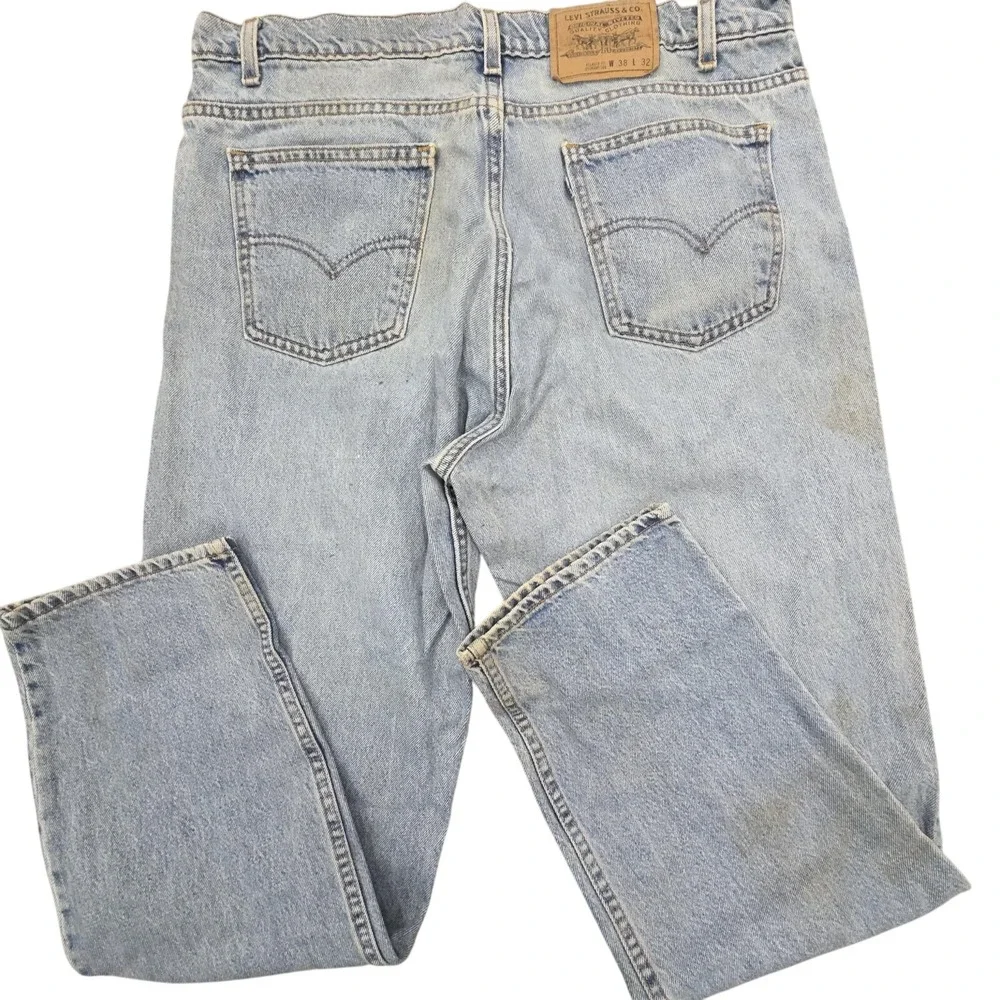 Vintage Levis 560 Jeans Mens 38x32‎ Light Blue Relaxed Fit Straight Leg USA 90s